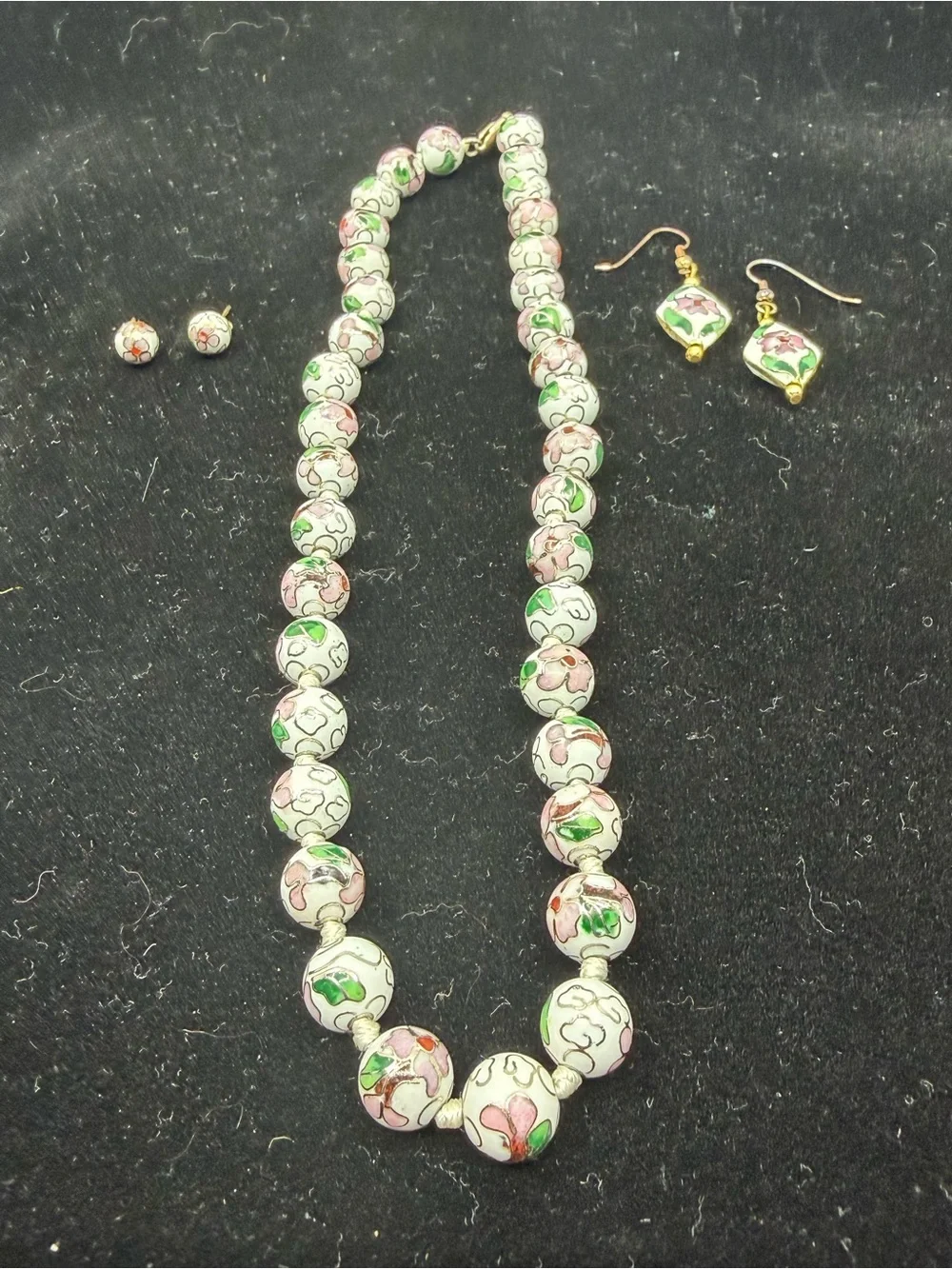 Cloisonné enamel bead necklace 18” & 2pr matching earrings - Picture 5 of 8